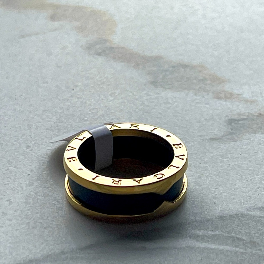 Bvlgari ring